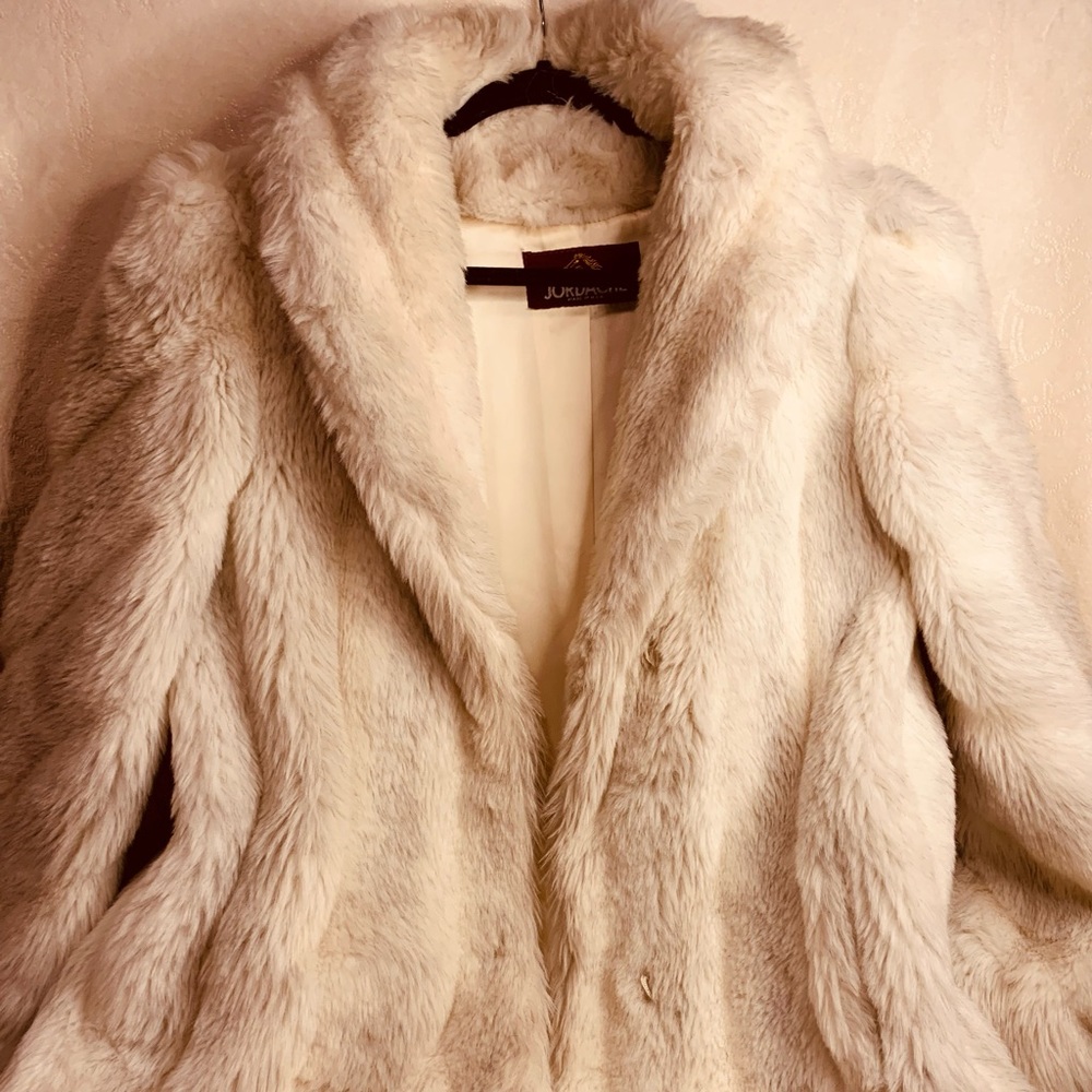 Jordache Vintage 80’s style faux fur coat.